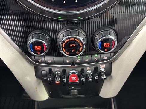 Used 2024 MINI Cooper Countryman S w/ Signature Upholstery Package FWD image 22