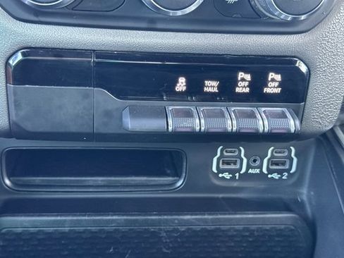 Certified 2021 RAM 1500 Big Horn AWD/4WD image 36