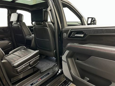Used 2026 GMC Yukon XL AT4 Ultimate w/ LPO, Floor Liner Package AWD/4WD image 50