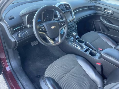 Used 2016 Chevrolet Malibu LT FWD image 15
