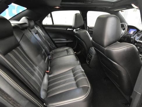 Used 2019 Chrysler 300 S w/ S Model Appearance Package image 15