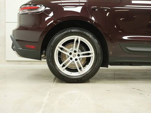 New 2026 Porsche Macan AWD/4WD image 39