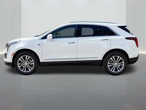 Used 2022 Cadillac XT5 Premium Luxury FWD image 3