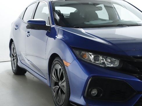 Used 2017 Honda Civic EX image 8