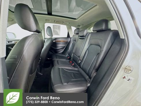 Used 2016 Audi Q5 2.0T Premium Plus w/ Technology Package image 25
