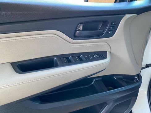 Used 2021 Honda Odyssey EX-L image 13