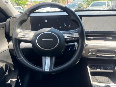 Used 2024 Hyundai Kona Limited FWD image 26