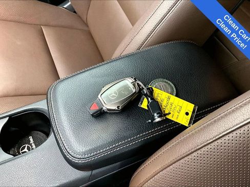 Used 2015 Mercedes-Benz GLA 250 4MATIC image 13