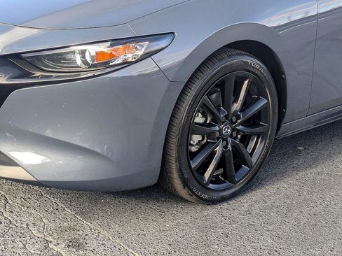 Certified 2025 MAZDA MAZDA3 Carbon image 9