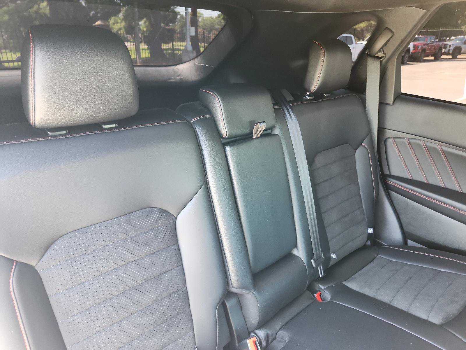 Used 2024 Ford Edge ST-Line AWD/4WD image 8