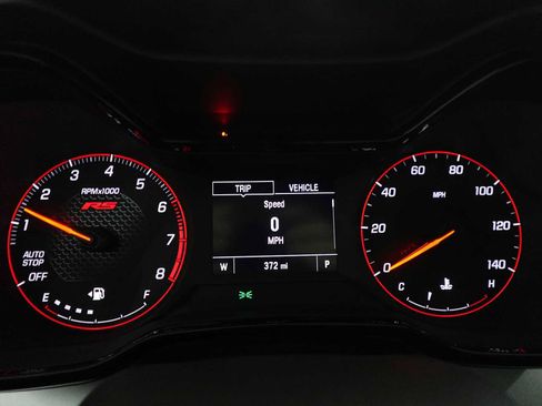 Used 2026 Chevrolet Trax RS FWD image 19