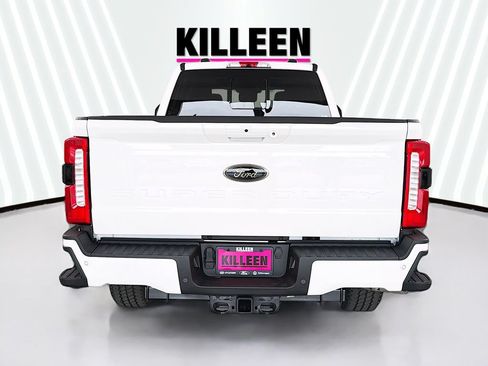 New 2026 Ford F250 Lariat w/ Black Appearance Package AWD/4WD image 6