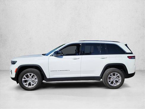 Used 2022 Jeep Grand Cherokee Limited AWD/4WD image 8