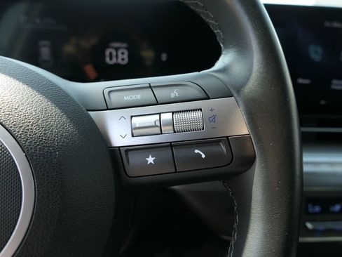 Certified 2024 Hyundai Kona SEL FWD image 15