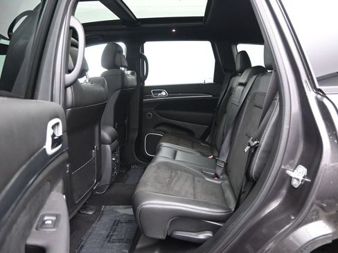 Used 2020 Jeep Grand Cherokee SRT AWD/4WD image 26