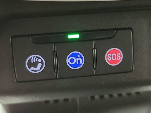 Used 2023 Chevrolet Colorado Trail Boss w/ Technology Package image 18