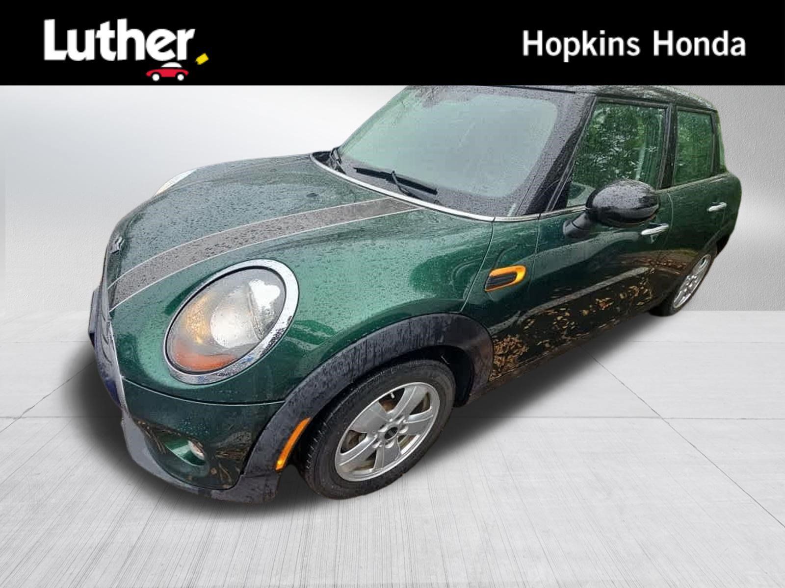 Used 2016 MINI Cooper 4-Door Hardtop FWD image 1