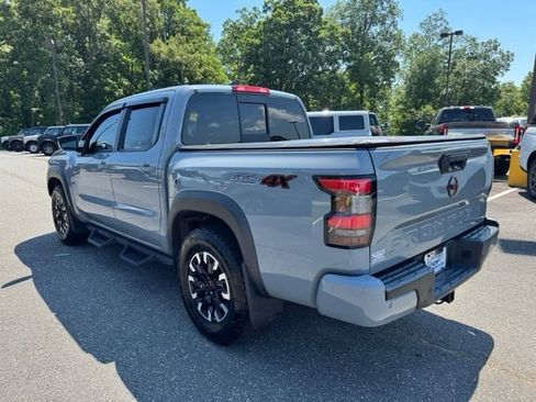 Used 2022 Nissan Frontier PRO-4X w/ Technology Package AWD/4WD image 7