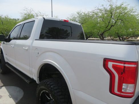 Used 2015 Ford F150 Lariat AWD/4WD image 7