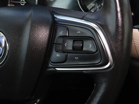 Used 2021 Buick Encore GX Essence w/ Advanced Technology Package image 22