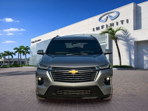 Used 2023 Chevrolet Traverse Premier AWD/4WD image 2
