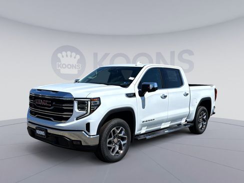 New 2026 GMC Sierra 1500 SLT w/ SLT Premium Package AWD/4WD image 1