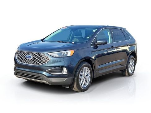 Certified 2023 Ford Edge SEL w/ Convenience Package AWD/4WD image 3