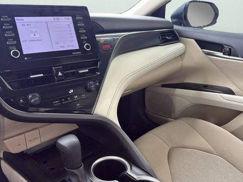Used 2024 Toyota Camry LE image 20