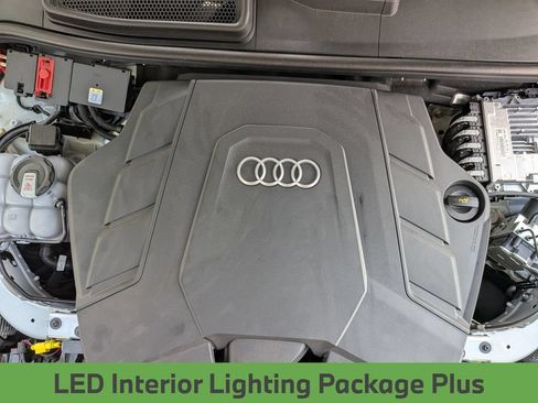 Used 2025 Audi Q7 3.0T Premium Plus AWD/4WD image 14