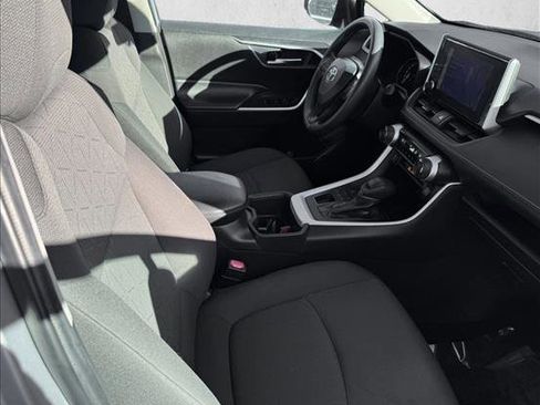 Used 2024 Toyota RAV4 XLE image 19