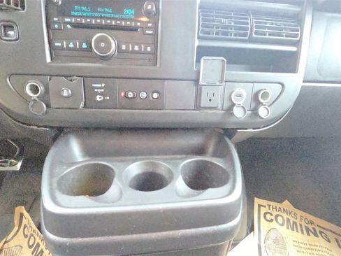 Used 2017 Chevrolet Express 3500 LT w/ LT Preferred Equipment Group image 23