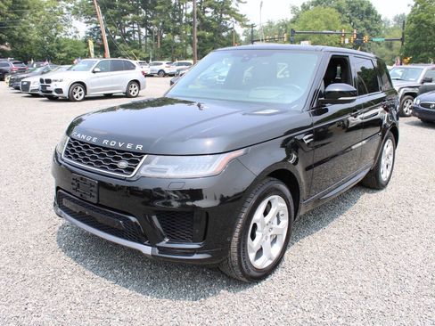 Used 2018 Land Rover Range Rover Sport HSE AWD/4WD image 2