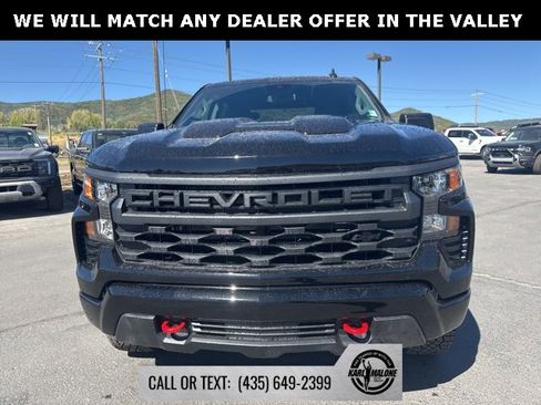 Used 2026 Chevrolet Silverado 1500 Custom Trail Boss w/ LPO, Dark Essentials Package image 9