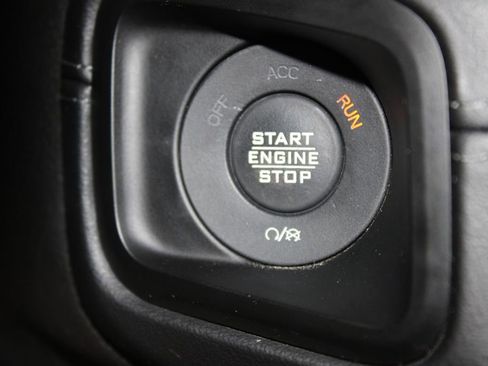 Used 2024 Jeep Wrangler Unlimited Rubicon image 46