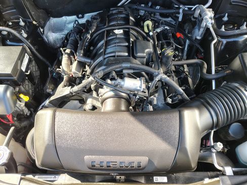 Certified 2024 Dodge Durango R/T image 18