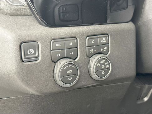 Used 2026 Chevrolet Silverado 2500 LT w/ Trail Boss Package image 16