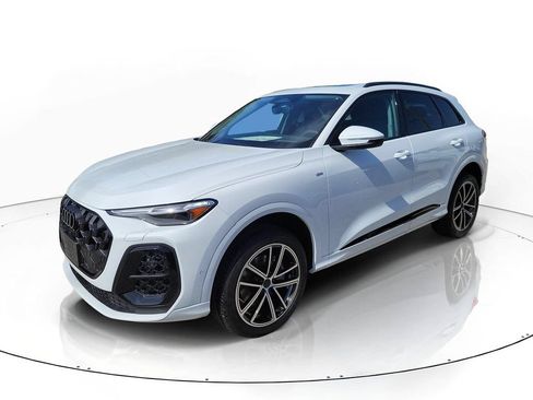 New 2026 Audi Q5 Premium Plus AWD/4WD image 2