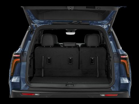 Certified 2025 Chevrolet Traverse Z71 w/ Enhanced Driving Package image 42