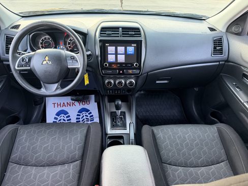 Used 2020 Mitsubishi Outlander Sport ES FWD image 21