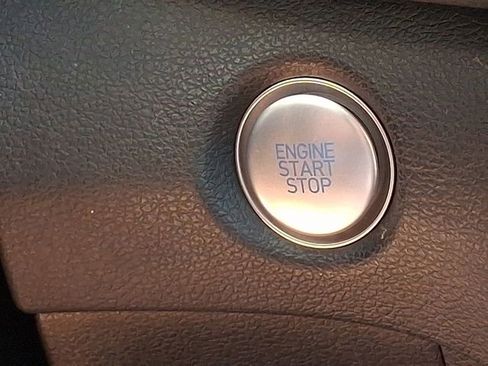 Used 2022 Hyundai Santa Fe XRT image 25