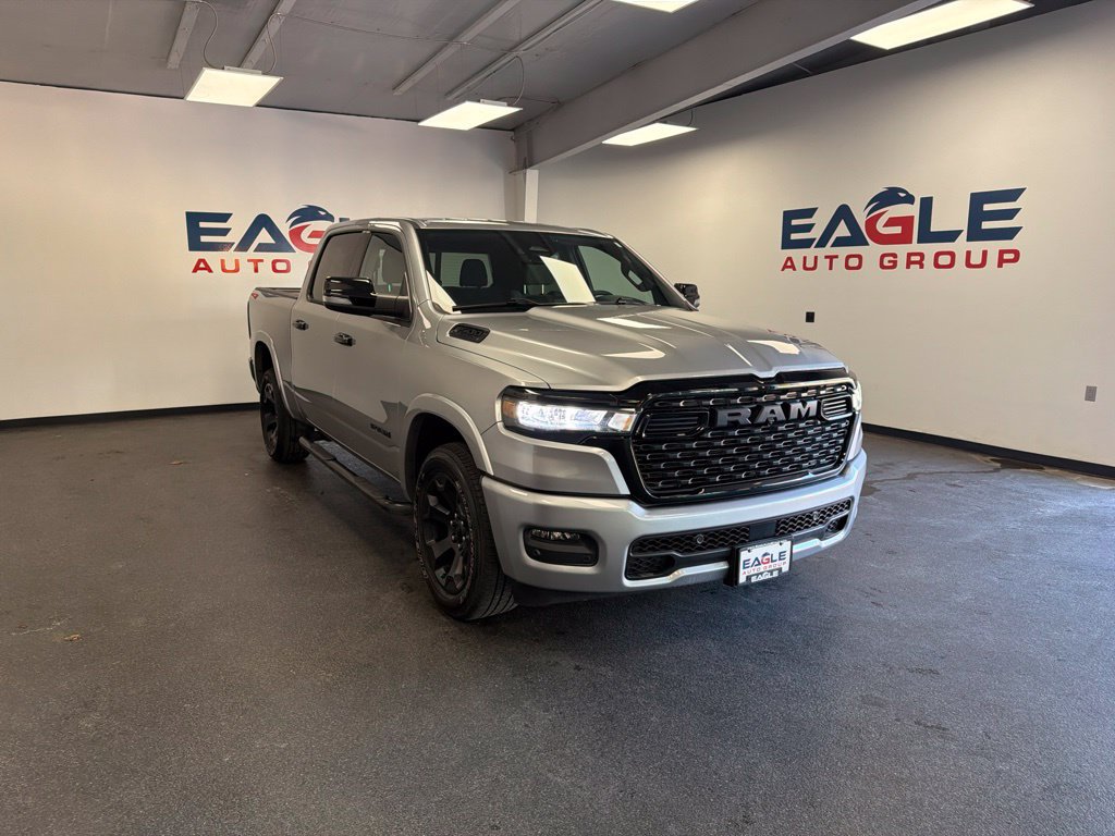 Used 2025 RAM 1500 Big Horn AWD/4WD image 1