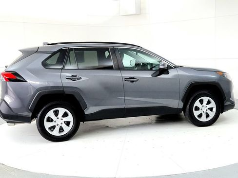 Certified 2021 Toyota RAV4 LE FWD image 6