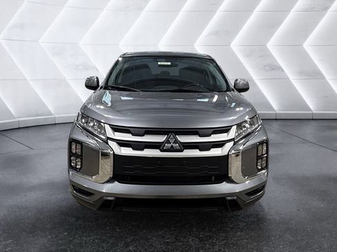Used 2025 Mitsubishi Outlander Sport ES AWD/4WD image 2