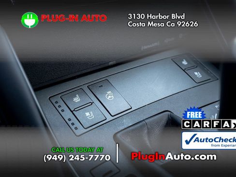 Used 2022 Lexus IS 300 w/ Premium Package RWD image 23