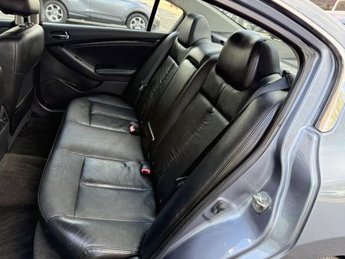 Used 2011 Nissan Altima 2.5 SL w/ Technology Pkg FWD image 23