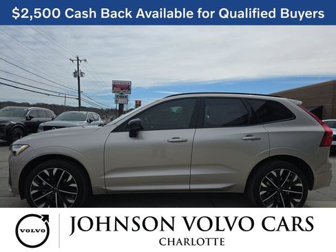 New 2026 Volvo XC60 B5 Ultra w/ Protection Package Premier image 8