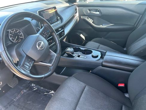 Used 2025 Nissan Rogue SV AWD/4WD image 21