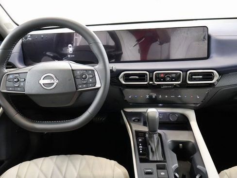 New 2026 Nissan Sentra SL w/ Floor Mat Package image 14