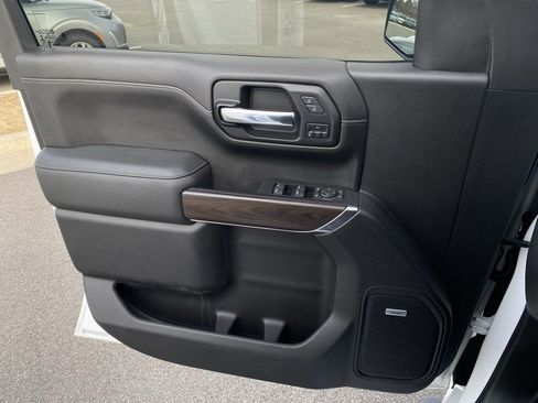 Used 2022 GMC Sierra 1500 SLT w/ SLT Premium Plus Package image 20