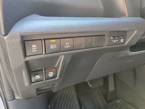 Certified 2025 Toyota Sienna XSE w/ XSE Plus Package AWD/4WD image 20